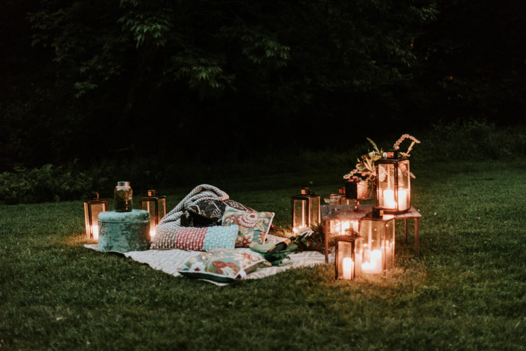 Firefly Shoot Lanterns at Night