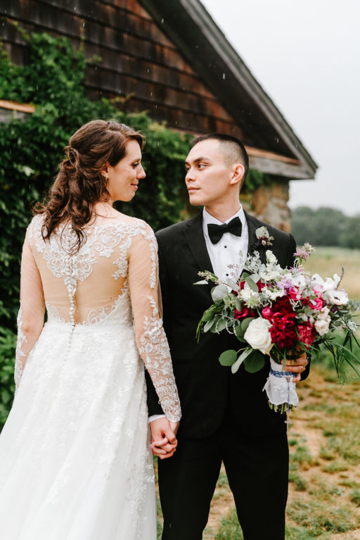 red, purple, lush greenery, stylish, wedding, lush greenery forest, bride and groom