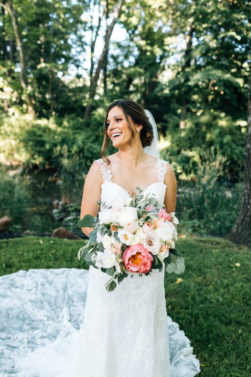 Summer wedding, natural, greenery, light, fresh, peonies, juliet roses, cream, pink, blush, bride, bridal bouquet.