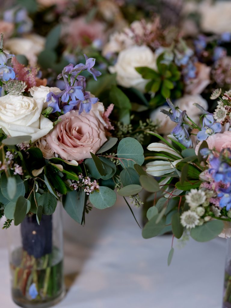 warm, loving, striking and fashionable, artistic, fall wedding, navy, slate bluish, pewter, blush, cream, greenery, texture, botanical, asymmetrical, florals.