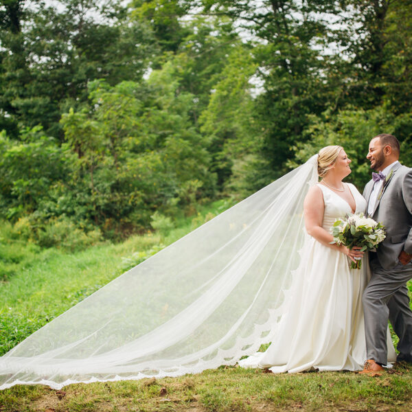 Fall wedding, lehigh valley wedding, golf course wedding, rustic barn, lavender, wheat, casual, laid back, bride and groom.