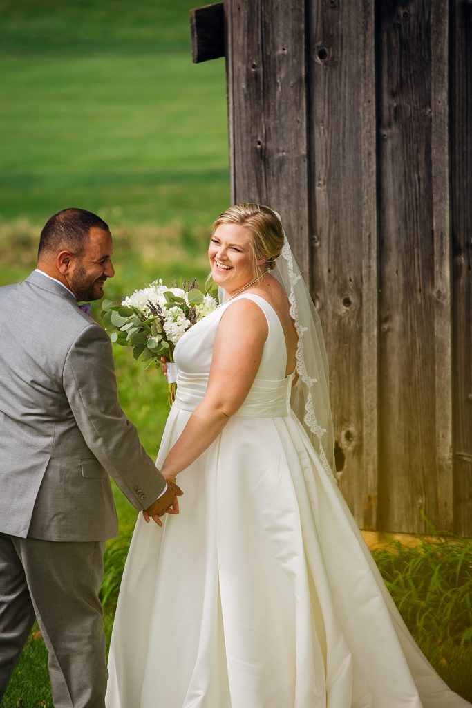 Fall wedding, lehigh valley wedding, golf course wedding, rustic barn, lavender, wheat, casual, laid back, bride and groom.