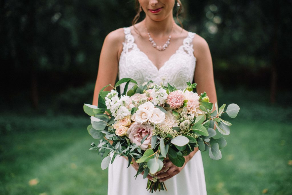 Lehigh Valley wedding, lehigh valley wedding florist, wedding florist, fall wedding, september wedding, romantic, down to earth, big party, Cream, greenery, blush, pale peach, rose gold, bride and groom.